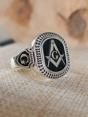 Master Mason Blue Lodge Ring - Oval Shape With Square & Compass G - Bricks Masons