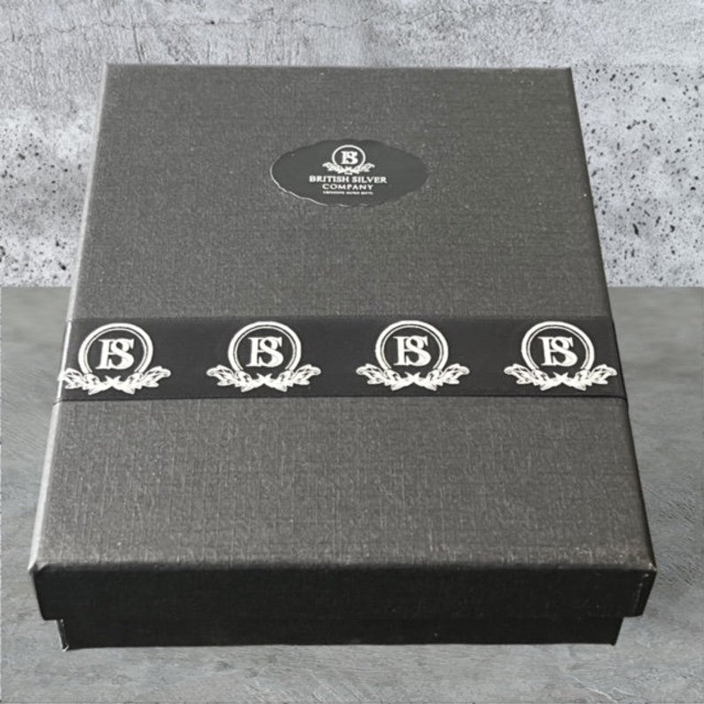 Master Mason Blue Lodge Flask - 7 Piece Luxury Gift Set with Gold Emblem - Bricks Masons