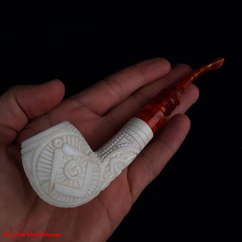 Master Mason Blue Lodge Meerschaum Pipe - Natural Bee wax Square & Compass G - Bricks Masons