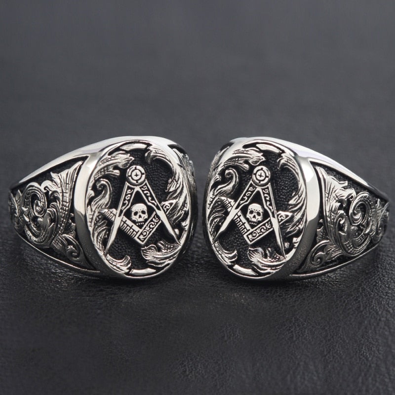 Master Mason Blue Lodge Ring - Signet Skull Square and Compass 925 Sterling Silver